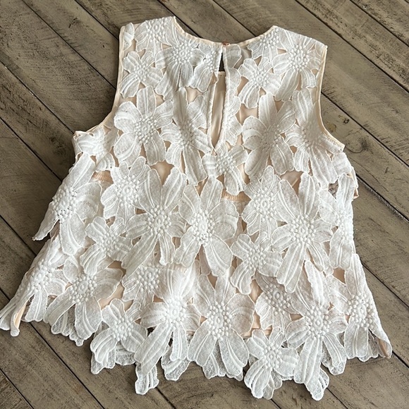 Dolce Vita Lace Top Size S - Picture 6 of 10